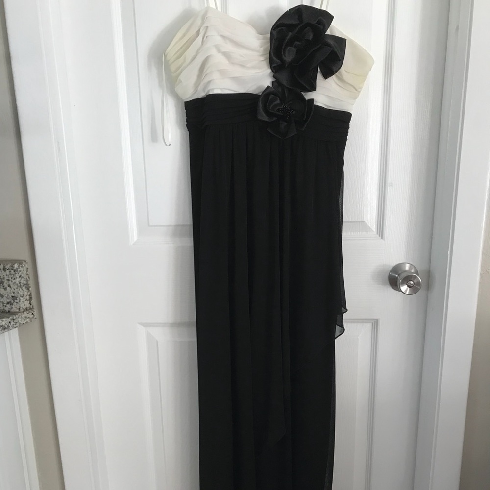Black and White long layered dress